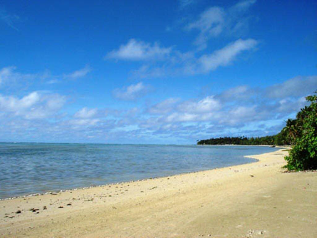 Paparei Beachfront Bungalows, Aitutaki Arutanga Ruang foto